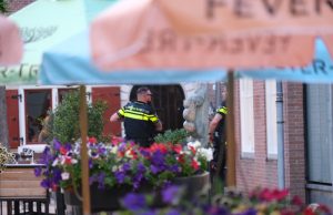 Foodhallen aan de Haagsche bluf in Den Haag tijdelijk ontruimd vanwege verdacht pakketje