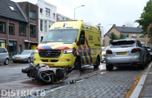 Scooterrijder gewond na aanrijding met auto Parkweg Voorburg