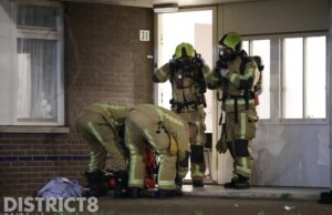 Twee gewonden na chemische reactie in badkamer Oranjelaan Den Haag