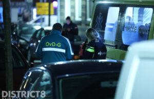 Jonge vrouw in been geraakt bij schietpartij Asstraat Den Haag