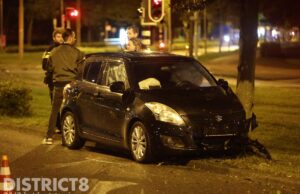 Automobilist ramt boom Monseigneur van Steelaan Voorburg