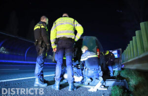 Wegmaniak onder invloed van lachgas aangehouden na dollemansrit over snelweg A16 Dordrecht