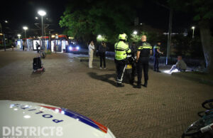 Man meegesleurd door tram Wouwermanstraat Den Haag