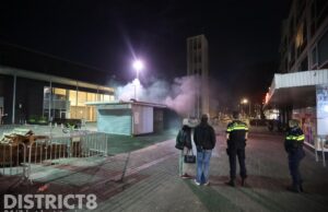 Brandweer opnieuw druk met brand in parkeergarage winkelcentrum Leyweg Den Haag