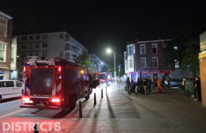 Kleine brand in portiekwoning; brandweer redt twee bewoners Kempstraat Den Haag