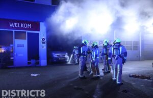 Brandstichting in autogarage zorgt voor flinke schade Schipluidenseweg Wateringen