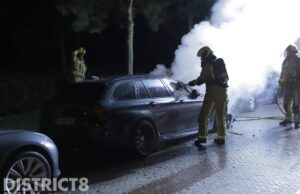 BMW total loss na brandstichting Paets van Troostwijkstraat Den Haag