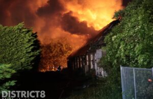Grote brand in woonboerderij Rokkeveenseweg Zoetermeer