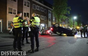 Bestuurder veroorzaakt ravage en slaat op de vlucht Bilderdijkstraat Rotterdam