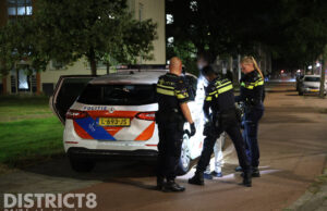 Man aangehouden voor mishandeling van vrouw in woning Dedemsvaartweg Den Haag