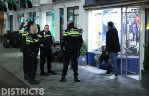 Drie gewonden na vecht- en steekpartij op straat Loosduinsekade Den Haag