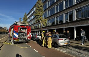 Oververhitte motor zorgt voor brandweer uitruk Escamplaan Den Haag