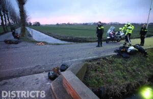 Drie scooterrijders gewond na aanrijding Abtswoude Schipluiden