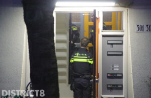 Politie doet inval in woning Maartensdijklaan Den Haag