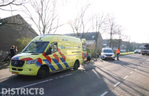 Vrouw gewond bij aanrijding tussen fietsers Pijle Tuinenweg Naaldwijk