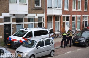Politie doet onderzoek naar overleden persoon in woning Weteringkade Den Haag