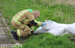 Zakken met verdachte inhoud aangetroffen op parkeerterrein Kerkpolderweg Delft