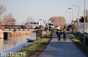 Jongedame onderuit door gladheid Kerklaan De Lier