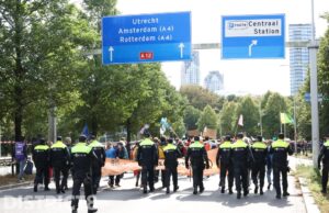 Blokkade van A12/Utrechtsebaan door XR leidt tot 317 arrestaties