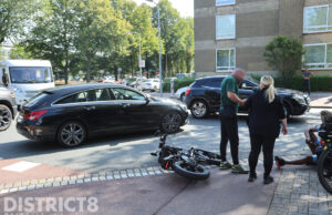 Man op fatbike gewond bij aanrijding Hengelolaan Den Haag