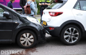 Bestuurster gewond bij aanrijding Schaapweg Rijswijk