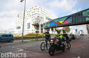 Mes getoond bij vechtpartij ROC Mondriaan Waldorpstraat Den Haag