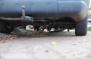 Fietsster onder auto terecht gekomen Rembrandtkade Rijswijk