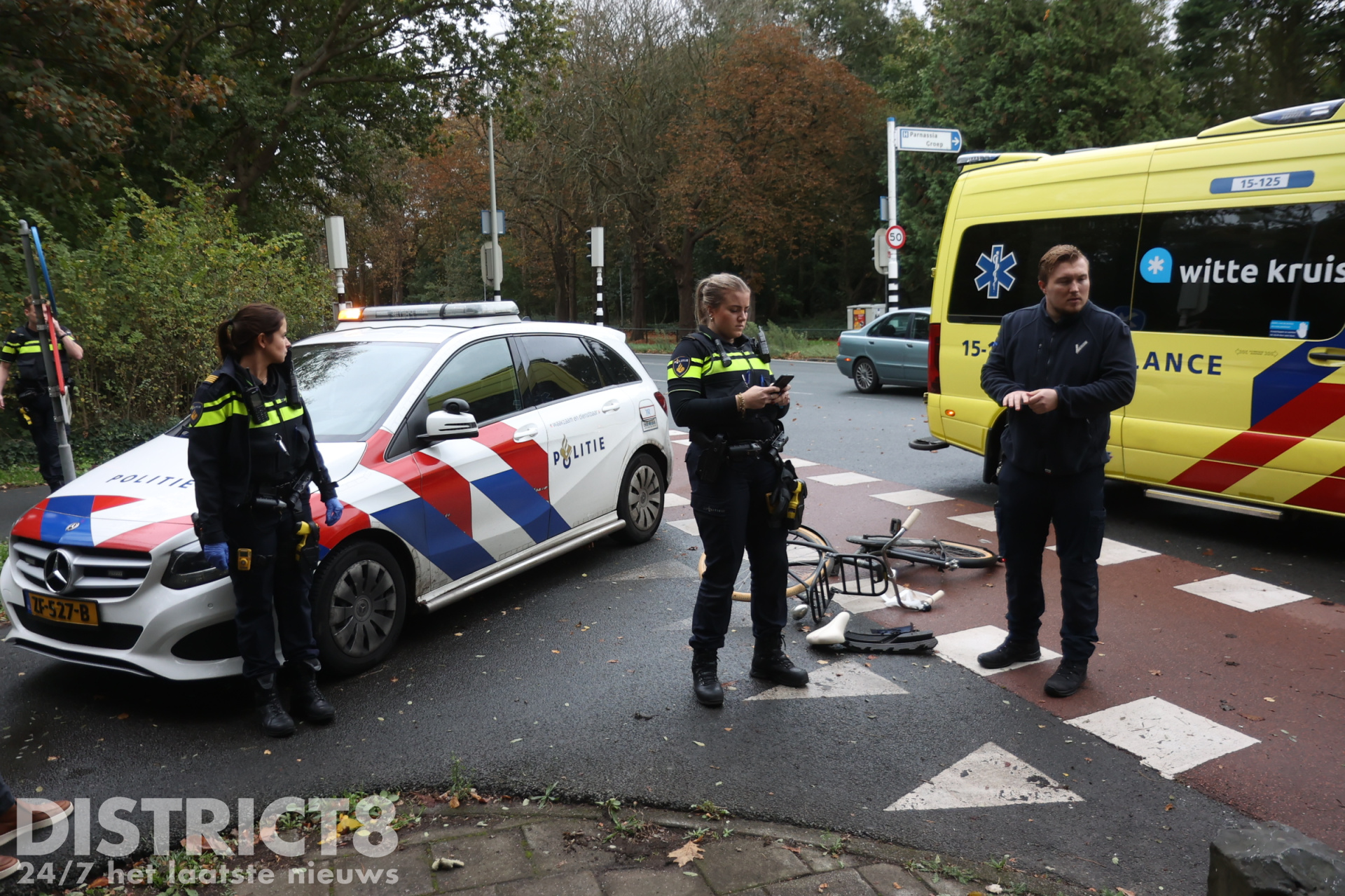 Fietsster gewond bij aanrijding met automobilist Monsterseweg Den Haag