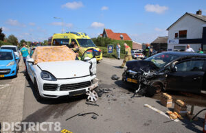 Meerdere gewonden bij frontale aanrijding Heulweg Kwintsheul