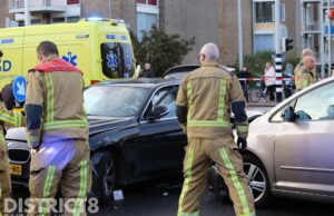 Gewonden en veel schade na ongeval tussen twee voertuigen Leyweg Den Haag
