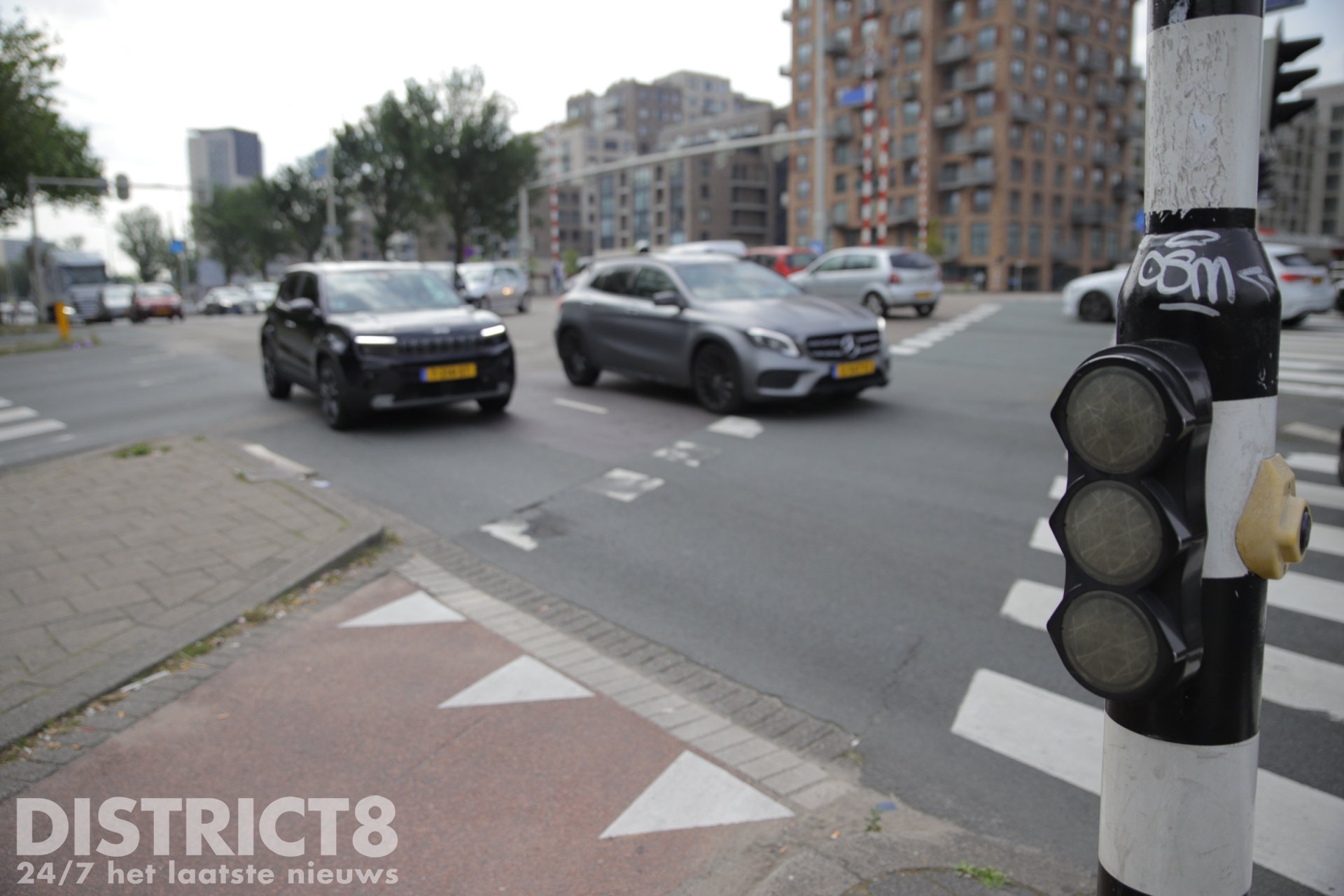 Chaos op de Neherkade door stroomstoring, 1.000 aansluitingen zonder stroom in Den Haag