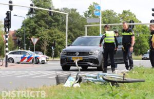 Fietsster gewond na aanrijding met auto Prinses Beatrixlaan Delft