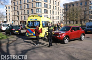 Automobilist belaagd na ongeval met scooterrijder Cannenburglaan Den Haag