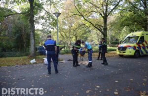Slachtoffer zwaargewond na steekpartij Zuiderpark Den Haag