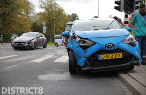 Twee gewonden bij ongeval op kruispunt Erasmusweg Den Haag