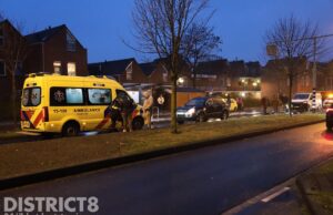 Voetganger gewond bij aanrijding op zebrapad Secretaris Verhoeffweg Naaldwijk