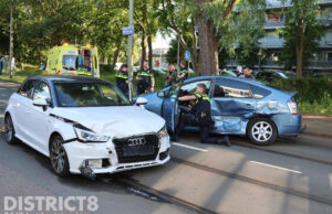 Meerdere gewonden bij aanrijding Margaretha van Hennebergweg Den Haag
