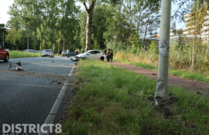 Bijrijder slaat op de vlucht na ongeval met letsel Lozerlaan Den Haag