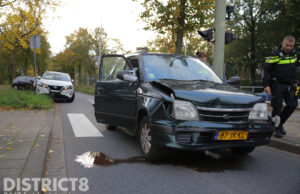 Gewonde bij kop-staart aanrijding Oude Haagweg Den Haag
