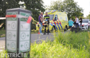 Bestuurder van bezorgscooter zwaargewond na aanrijding Zuideindseweg Delfgauw