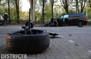 Grote ravage na eenzijdig ongeval De Werf Den Haag