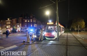 Veel schade na aanrijding met tram Statenlaan Den Haag