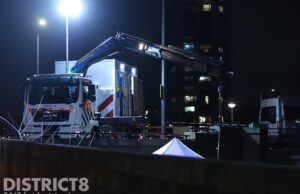 Lichaam gevonden tussen woonboten; politie start onderzoek Veluweplein Den Haag