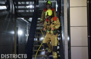 Twee personen zwaargewond bij brand in arbeidsmigranten complex Boswoning Honselersdijk