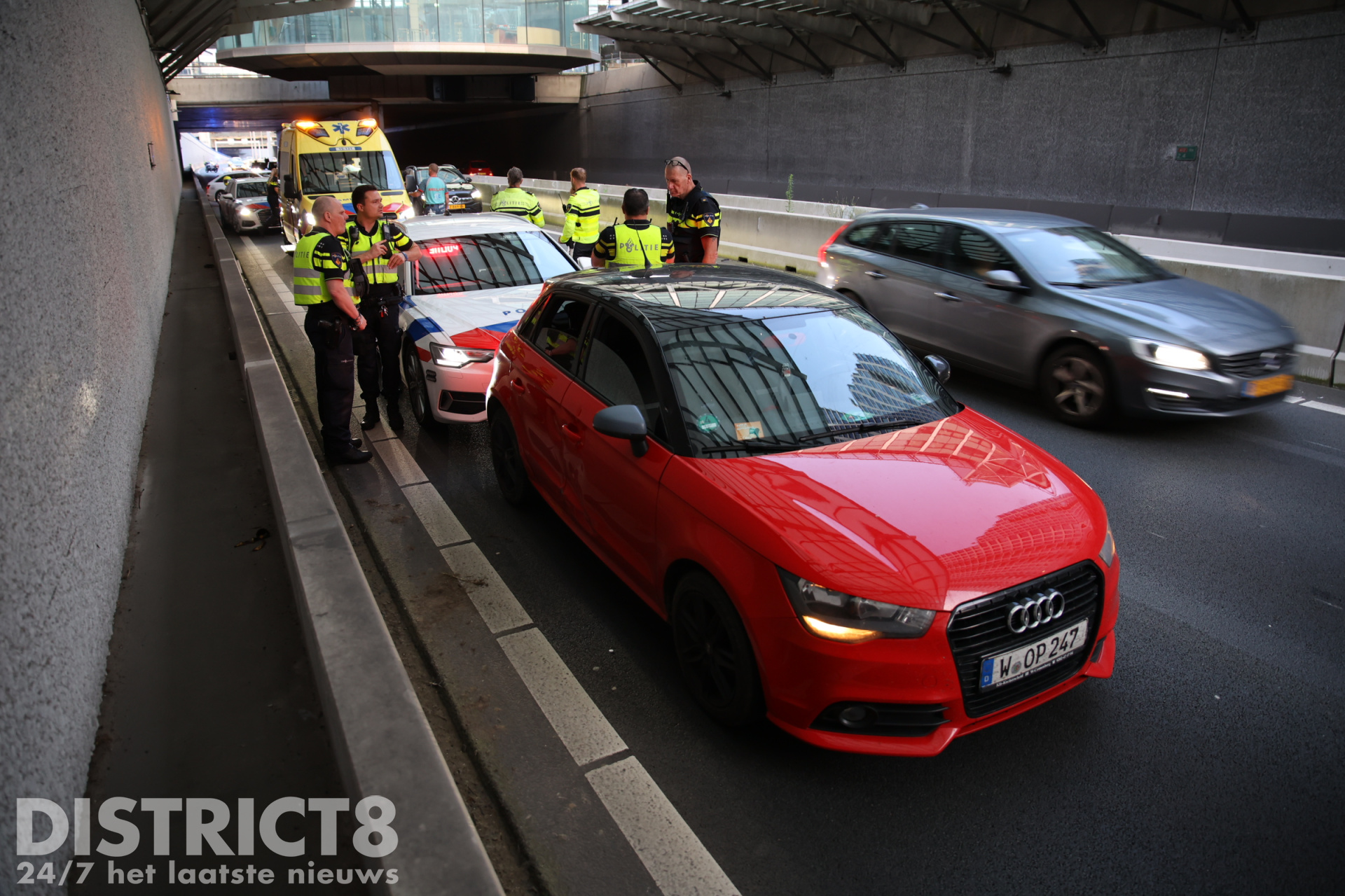 Verwarde automobilist bekneld tijdens achtervolging op A12 in Den Haag