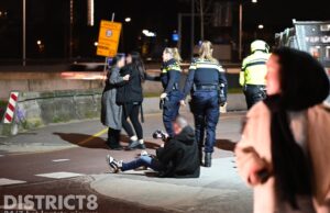 Persfotograaf mishandeld bij ongeval, 27-jarige vrouw aangehouden Binckhorstlaan Den Haag