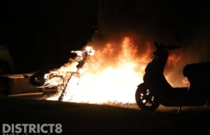 Meerdere deelscooters uitgebrand Van Hasseltlaan Delft