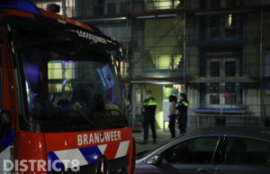Pannetje op het vuur zorgt voor rook in portiek Erasmusweg Den Haag