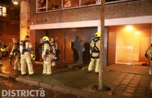 Rookbom in trappenhuis zorgt voor inzet hulpdiensten Purmerendstraat Den Haag