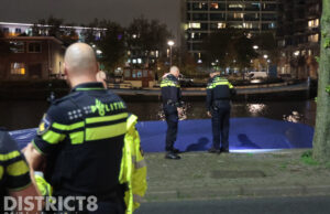 Overleden persoon gevonden in water langs Neherkade Den Haag